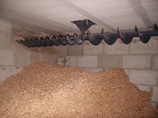 Vis de remplissage silo bois déchiquetés  HERZ 
